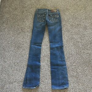 MEK size 24. Medium wash